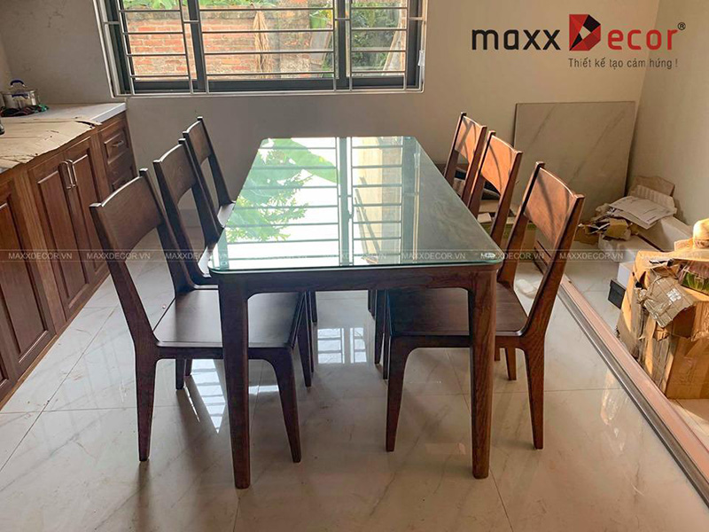 Bàn ghế ăn gỗ tự nhiên cao cấp đẹp tại Hà Nội