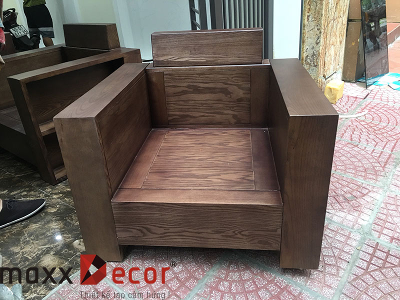 Thiết kế hoàn thiện nội thất phòng khách gỗ tự
nhiên