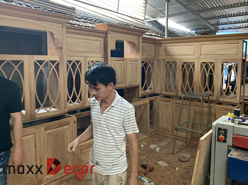 Tủ bếp gỗ gõ sang trọng nhất