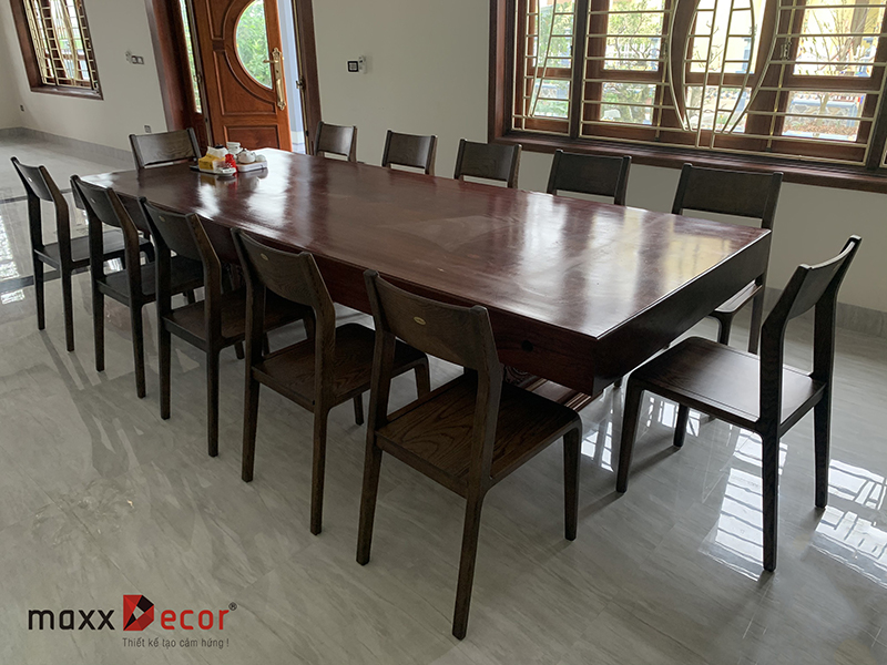 Bộ àn ghế ăn gỗ tự nhiên đẹp hiện đại tại nhà khách