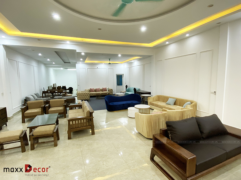 Hoàn thiện nội thất showroom Ninh Bình