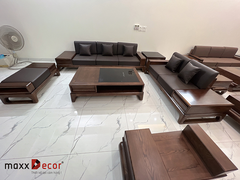 Review sofa gỗ tự nhiên cao cấp tại showroom maxxDecor