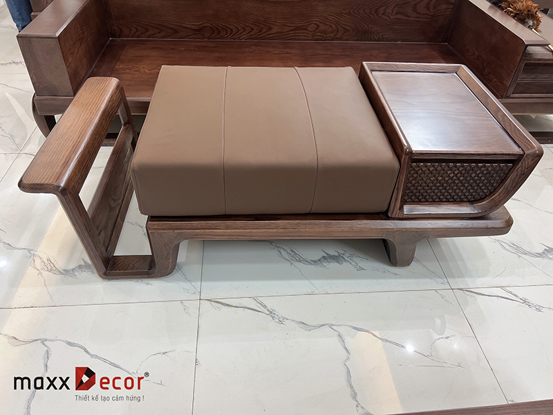 Review sofa gỗ tự nhiên cao cấp tại showroom maxxDecor