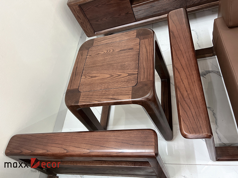 Review sofa gỗ tự nhiên cao cấp tại showroom maxxDecor