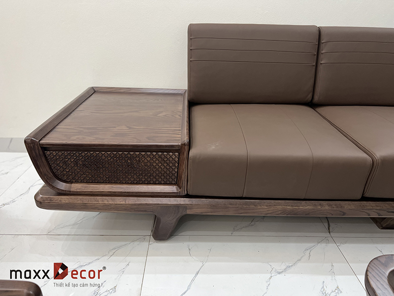 Review sofa gỗ tự nhiên cao cấp tại showroom maxxDecor